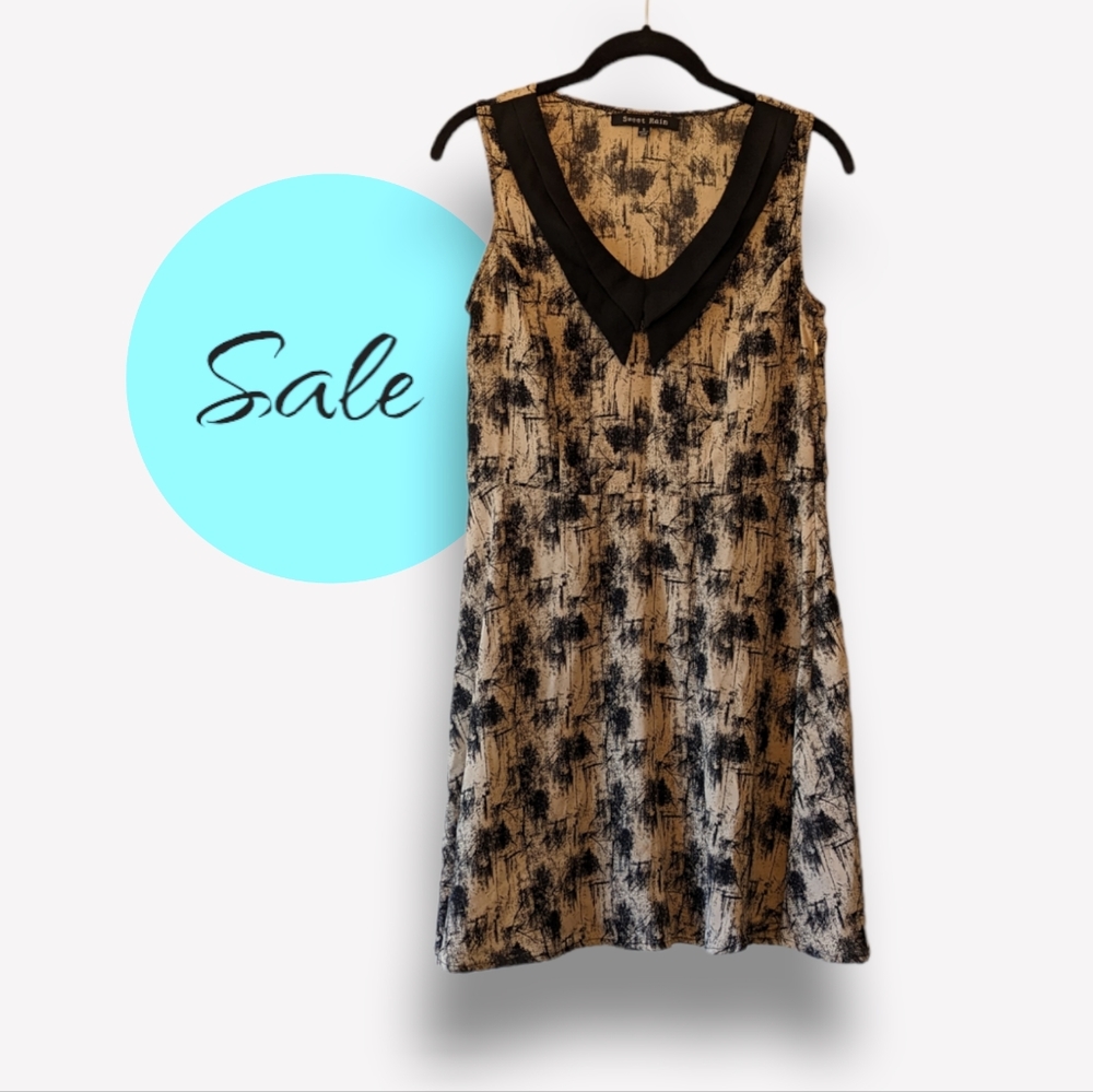 Sweet Rain Abstract Print Dress